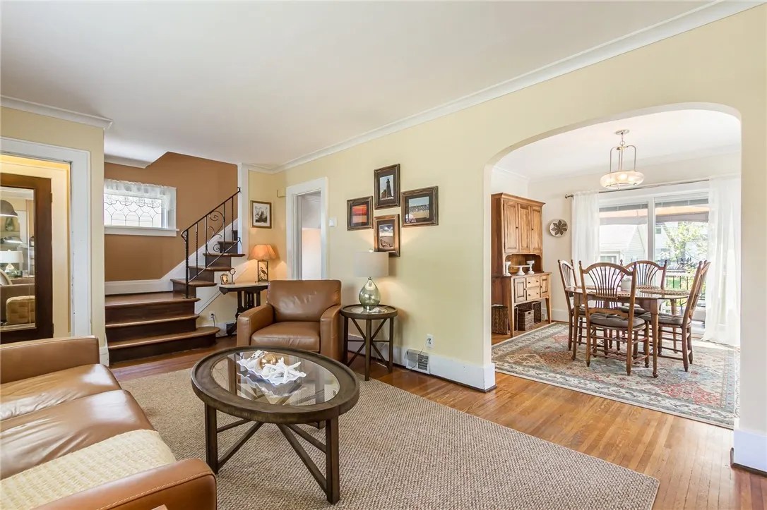 207 Wimbledon Road, Irondequoit, New York 14617, Irondequoit, New York 14617, 3 Bedrooms Bedrooms, 7 Rooms Rooms,2 BathroomsBathrooms,Residential,Closed,207 Wimbledon Road, Irondequoit, New York 14617,0,R1613869