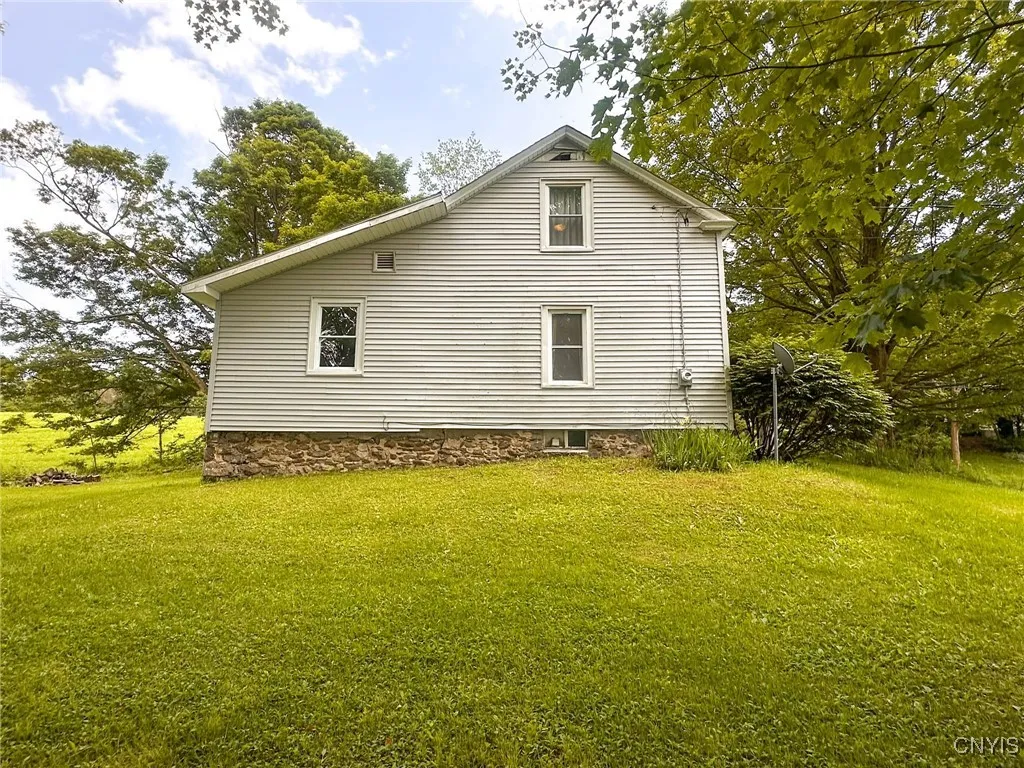 9067 Main Street, Brookfield, New York 13418, Brookfield, New York 13418, 3 Bedrooms Bedrooms, 7 Rooms Rooms,1 BathroomBathrooms,Residential,For Sale,9067 Main Street, Brookfield, New York 13418,0,S1614023