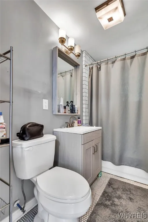 47 Abbottsford Place, Buffalo, New York 14213, Buffalo, New York 14213, 6 Bedrooms Bedrooms, ,2 BathroomsBathrooms,Residential,Closed,47 Abbottsford Place, Buffalo, New York 14213,B1614106