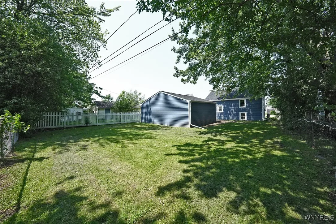 4977 Morgan Parkway, Hamburg, New York 14075, Hamburg, New York 14075, 3 Bedrooms Bedrooms, 6 Rooms Rooms,1 BathroomBathrooms,Residential,Closed,4977 Morgan Parkway, Hamburg, New York 14075,B1613735