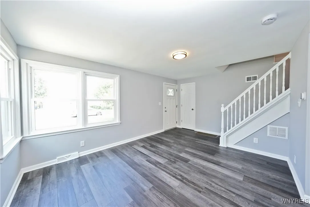 4977 Morgan Parkway, Hamburg, New York 14075, Hamburg, New York 14075, 3 Bedrooms Bedrooms, 6 Rooms Rooms,1 BathroomBathrooms,Residential,Closed,4977 Morgan Parkway, Hamburg, New York 14075,B1613735