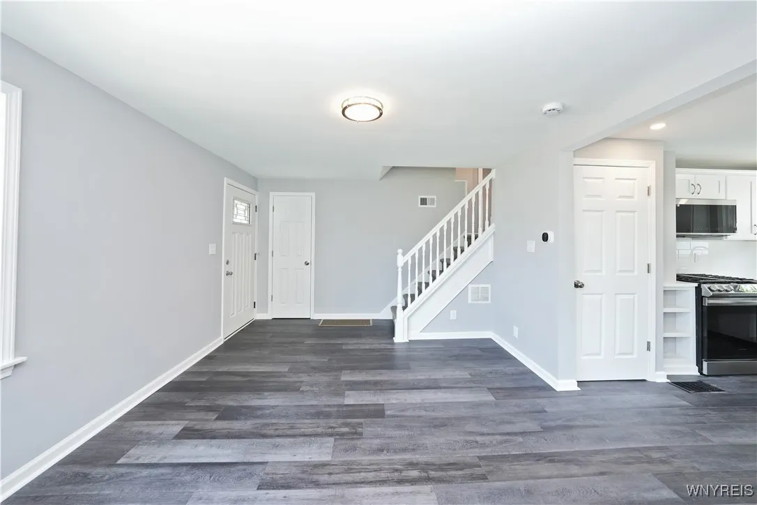 4977 Morgan Parkway, Hamburg, New York 14075, Hamburg, New York 14075, 3 Bedrooms Bedrooms, 6 Rooms Rooms,1 BathroomBathrooms,Residential,Closed,4977 Morgan Parkway, Hamburg, New York 14075,B1613735