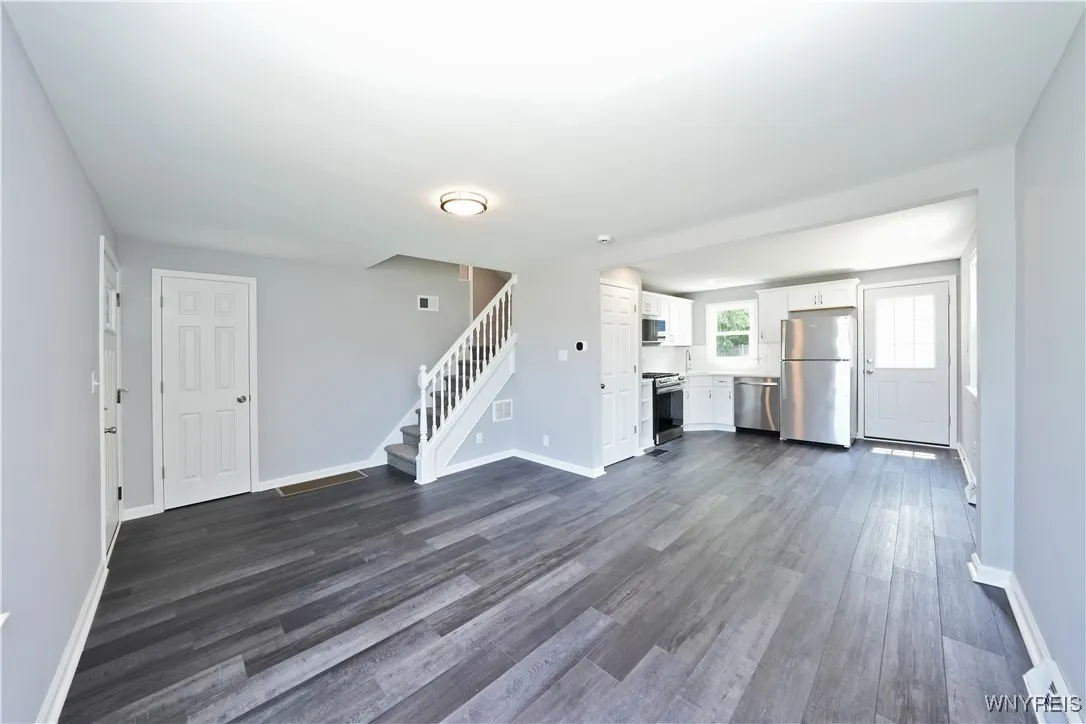 4977 Morgan Parkway, Hamburg, New York 14075, Hamburg, New York 14075, 3 Bedrooms Bedrooms, 6 Rooms Rooms,1 BathroomBathrooms,Residential,Closed,4977 Morgan Parkway, Hamburg, New York 14075,B1613735