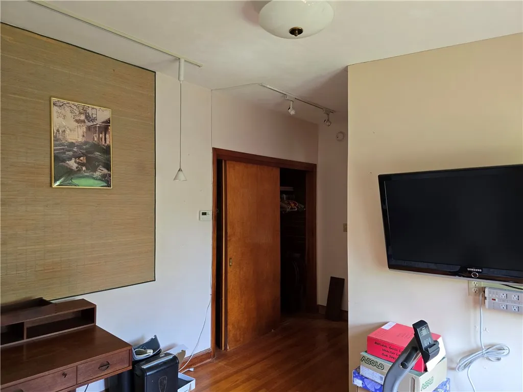 2 Kathleen Street, Oxford, New York 13830, Oxford, New York 13830, 2 Bedrooms Bedrooms, 5 Rooms Rooms,1 BathroomBathrooms,Residential,For Sale,2 Kathleen Street, Oxford, New York 13830,0,R1614069