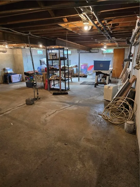 2 Kathleen Street, Oxford, New York 13830, Oxford, New York 13830, 2 Bedrooms Bedrooms, 5 Rooms Rooms,1 BathroomBathrooms,Residential,For Sale,2 Kathleen Street, Oxford, New York 13830,0,R1614069