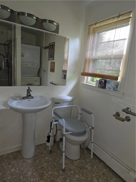 2 Kathleen Street, Oxford, New York 13830, Oxford, New York 13830, 2 Bedrooms Bedrooms, 5 Rooms Rooms,1 BathroomBathrooms,Residential,For Sale,2 Kathleen Street, Oxford, New York 13830,0,R1614069