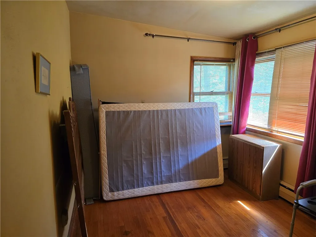 2 Kathleen Street, Oxford, New York 13830, Oxford, New York 13830, 2 Bedrooms Bedrooms, 5 Rooms Rooms,1 BathroomBathrooms,Residential,For Sale,2 Kathleen Street, Oxford, New York 13830,0,R1614069