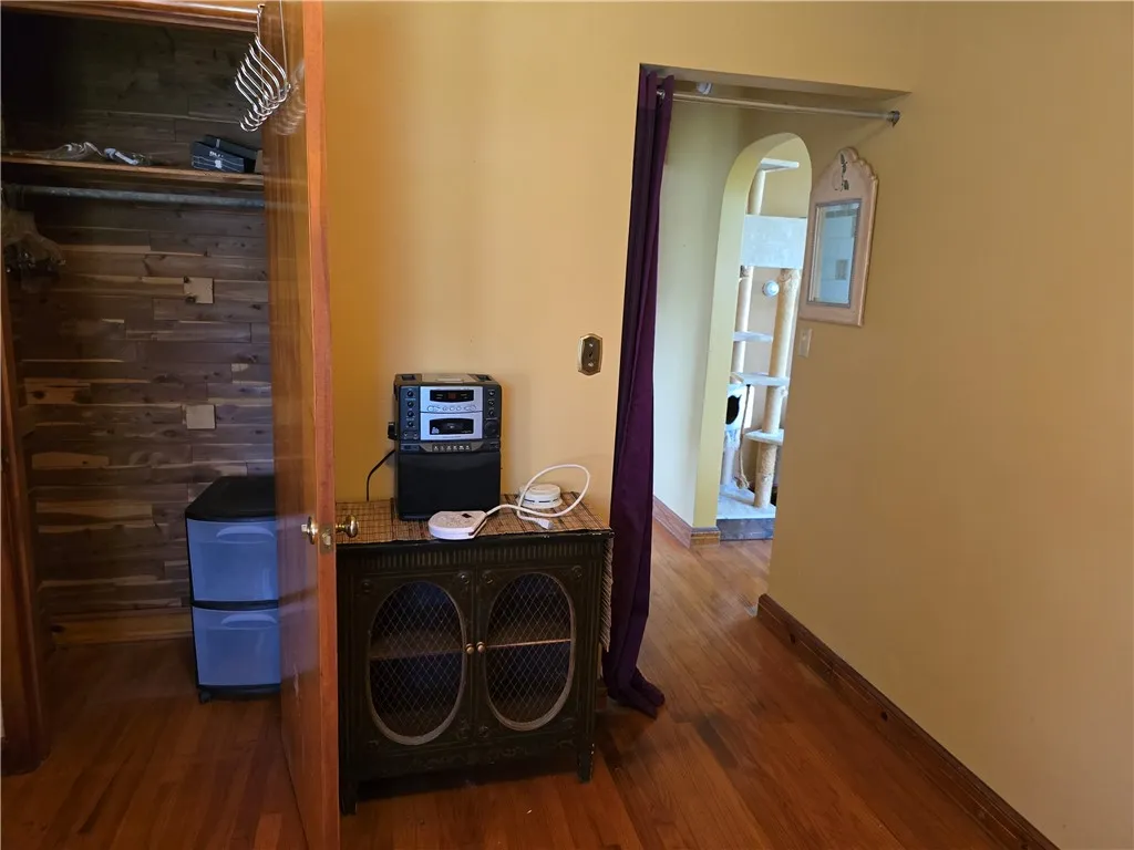 2 Kathleen Street, Oxford, New York 13830, Oxford, New York 13830, 2 Bedrooms Bedrooms, 5 Rooms Rooms,1 BathroomBathrooms,Residential,For Sale,2 Kathleen Street, Oxford, New York 13830,0,R1614069