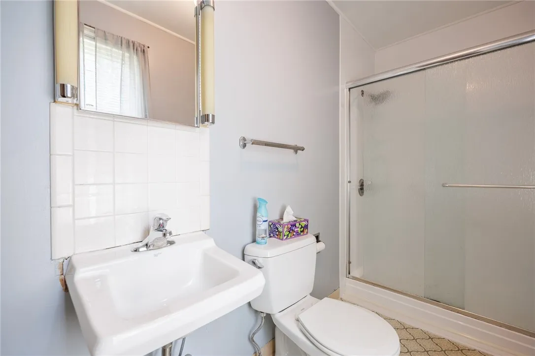 92 South Main Street, Pittsford, New York 14534, Pittsford, New York 14534, 3 Bedrooms Bedrooms, 8 Rooms Rooms,2 BathroomsBathrooms,Residential,Closed,92 South Main Street, Pittsford, New York 14534,0,R1613608