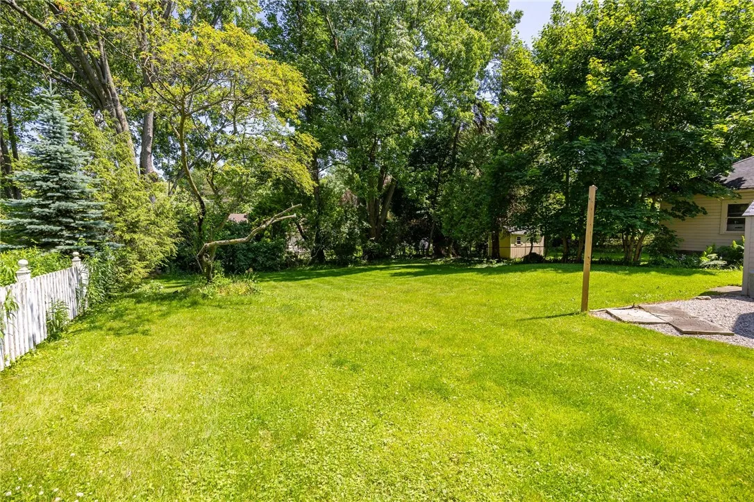 92 South Main Street, Pittsford, New York 14534, Pittsford, New York 14534, 3 Bedrooms Bedrooms, 8 Rooms Rooms,2 BathroomsBathrooms,Residential,Closed,92 South Main Street, Pittsford, New York 14534,0,R1613608