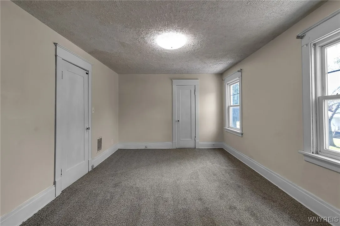 111 Tyler Street, Buffalo, New York 14214, Buffalo, New York 14214, 3 Bedrooms Bedrooms, 8 Rooms Rooms,1 BathroomBathrooms,Residential,Closed,111 Tyler Street, Buffalo, New York 14214,0,B1614327