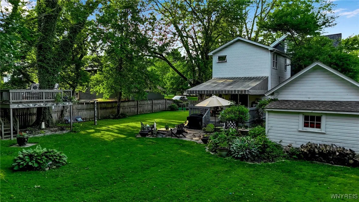 501 Girard Avenue, Aurora, New York 14052, Aurora, New York 14052, 4 Bedrooms Bedrooms, 11 Rooms Rooms,2 BathroomsBathrooms,Residential,Closed,501 Girard Avenue, Aurora, New York 14052,0,B1613711