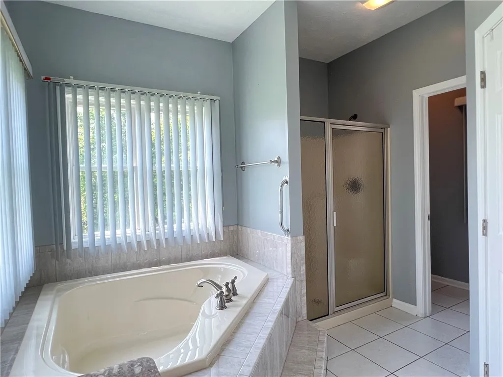 41 West Garden Drive, Gates, New York 14606, Gates, New York 14606, 3 Bedrooms Bedrooms, 7 Rooms Rooms,2 BathroomsBathrooms,Residential,Closed,41 West Garden Drive, Gates, New York 14606,R1614421