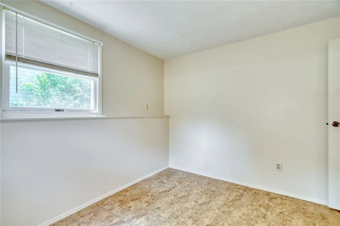 235 Vollmer Parkway, Henrietta, New York 14623, Henrietta, New York 14623, 4 Bedrooms Bedrooms, 7 Rooms Rooms,2 BathroomsBathrooms,Residential,Closed,235 Vollmer Parkway, Henrietta, New York 14623,R1614422