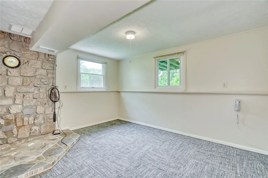 235 Vollmer Parkway, Henrietta, New York 14623, Henrietta, New York 14623, 4 Bedrooms Bedrooms, 7 Rooms Rooms,2 BathroomsBathrooms,Residential,Closed,235 Vollmer Parkway, Henrietta, New York 14623,R1614422