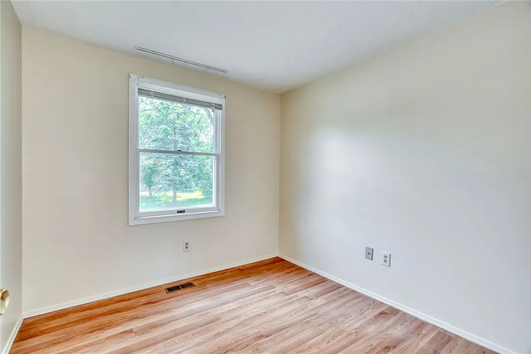 235 Vollmer Parkway, Henrietta, New York 14623, Henrietta, New York 14623, 4 Bedrooms Bedrooms, 7 Rooms Rooms,2 BathroomsBathrooms,Residential,Closed,235 Vollmer Parkway, Henrietta, New York 14623,R1614422