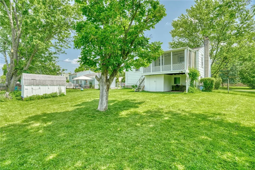 235 Vollmer Parkway, Henrietta, New York 14623, Henrietta, New York 14623, 4 Bedrooms Bedrooms, 7 Rooms Rooms,2 BathroomsBathrooms,Residential,Closed,235 Vollmer Parkway, Henrietta, New York 14623,R1614422