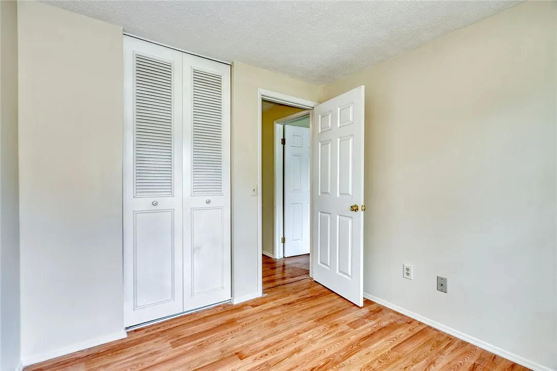 235 Vollmer Parkway, Henrietta, New York 14623, Henrietta, New York 14623, 4 Bedrooms Bedrooms, 7 Rooms Rooms,2 BathroomsBathrooms,Residential,Closed,235 Vollmer Parkway, Henrietta, New York 14623,R1614422