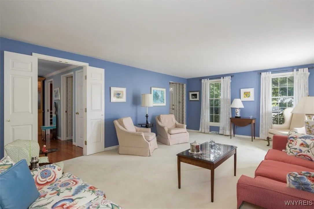 117 Halwill Drive, Amherst, New York 14226, Amherst, New York 14226, 4 Bedrooms Bedrooms, 9 Rooms Rooms,2 BathroomsBathrooms,Residential,Closed,117 Halwill Drive, Amherst, New York 14226,0,B1614165
