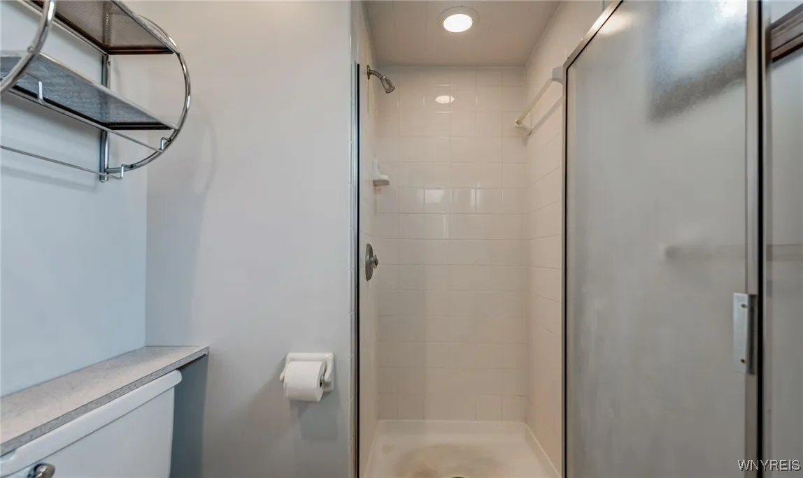 172 Shetland Drive, Amherst, New York 14221, Amherst, New York 14221, 4 Bedrooms Bedrooms, 13 Rooms Rooms,2 BathroomsBathrooms,Residential,Closed,172 Shetland Drive, Amherst, New York 14221,B1614065