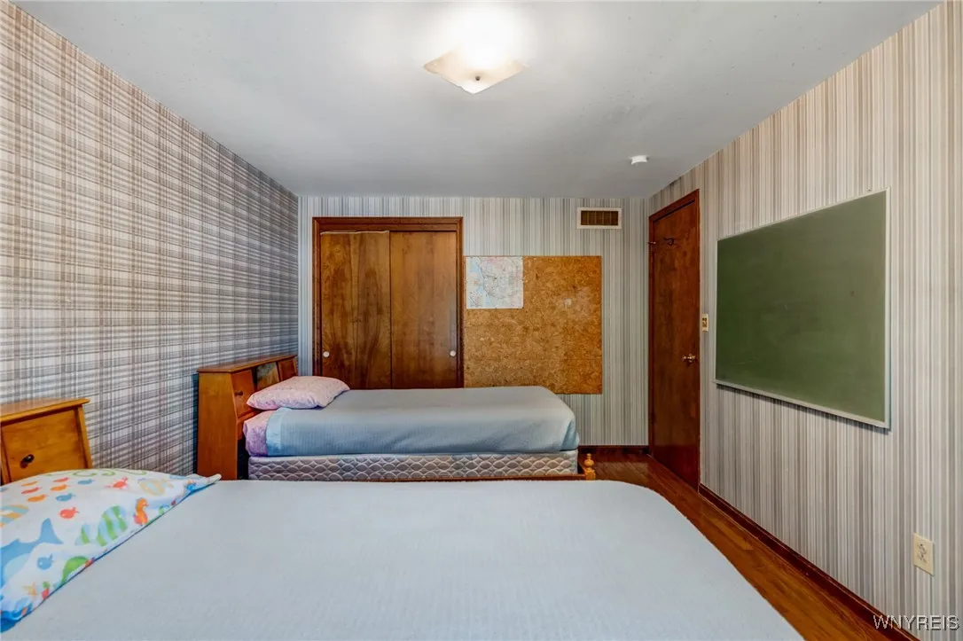 172 Shetland Drive, Amherst, New York 14221, Amherst, New York 14221, 4 Bedrooms Bedrooms, 13 Rooms Rooms,2 BathroomsBathrooms,Residential,Closed,172 Shetland Drive, Amherst, New York 14221,B1614065