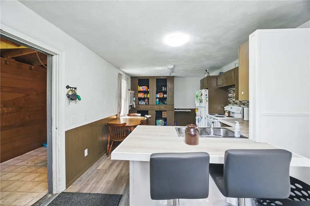 119 Cherry Street, Milo, New York 14527, Milo, New York 14527, 3 Bedrooms Bedrooms, 5 Rooms Rooms,1 BathroomBathrooms,Residential,Closed,119 Cherry Street, Milo, New York 14527,0,R1614338