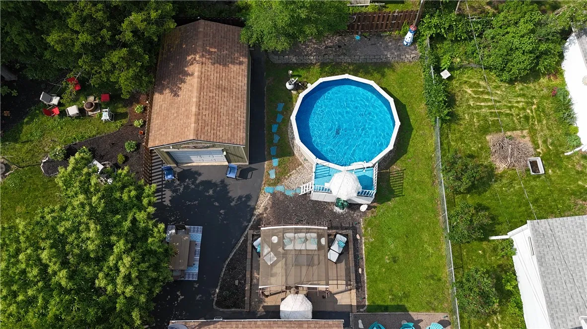 104 Keating Drive, Irondequoit, New York 14622, Irondequoit, New York 14622, 2 Bedrooms Bedrooms, 5 Rooms Rooms,1 BathroomBathrooms,Residential,Closed,104 Keating Drive, Irondequoit, New York 14622,R1613446