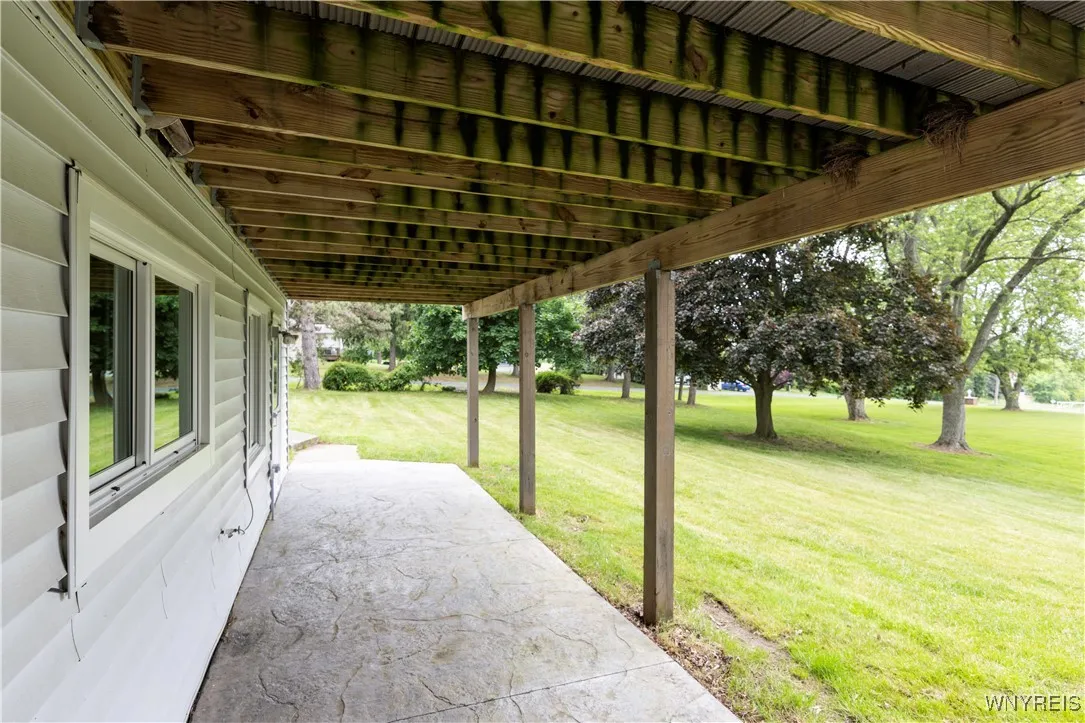 2713 Upper Mountain Road, Lewiston, New York 14132, Lewiston, New York 14132, 4 Bedrooms Bedrooms, 8 Rooms Rooms,2 BathroomsBathrooms,Residential,Closed,2713 Upper Mountain Road, Lewiston, New York 14132,0,B1612987