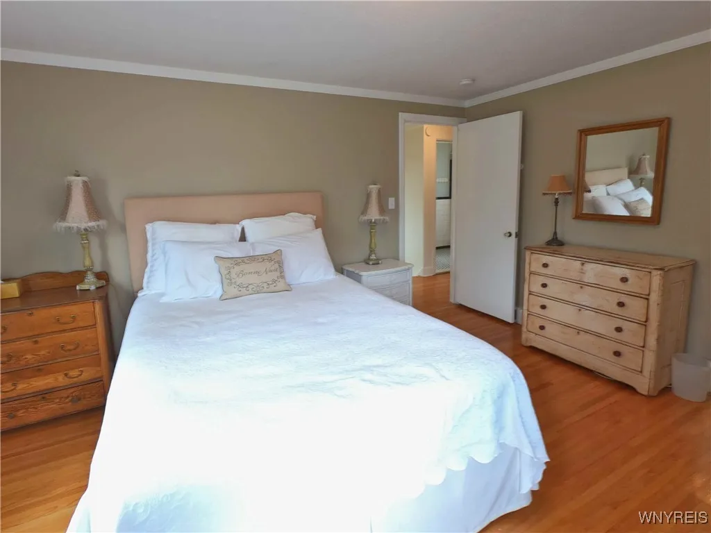 132 Southwood Drive, Tonawanda-town, New York 1422, Tonawanda, New York 14223, 3 Bedrooms Bedrooms, 6 Rooms Rooms,1 BathroomBathrooms,Residential,Closed,132 Southwood Drive, Tonawanda-town, New York 1422,B1613578