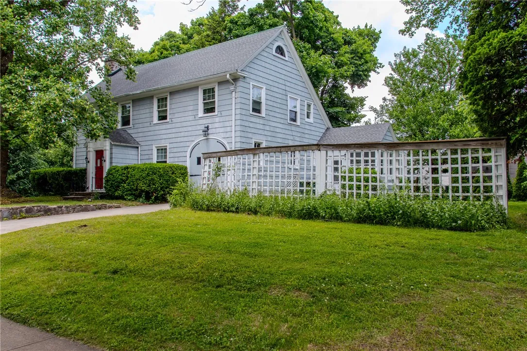 12 Arvine Hts, Rochester, New York 14611, Rochester, New York 14611, 4 Bedrooms Bedrooms, 7 Rooms Rooms,3 BathroomsBathrooms,Residential,Closed,12 Arvine Hts, Rochester, New York 14611,R1614169