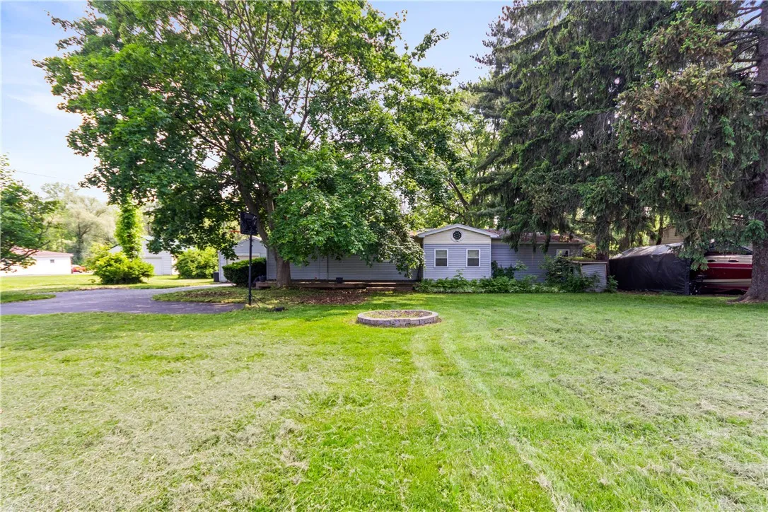 598 Frey Road, Macedon, New York 14502, Macedon, New York 14502, 3 Bedrooms Bedrooms, 5 Rooms Rooms,1 BathroomBathrooms,Residential,Closed,598 Frey Road, Macedon, New York 14502,0,R1614507