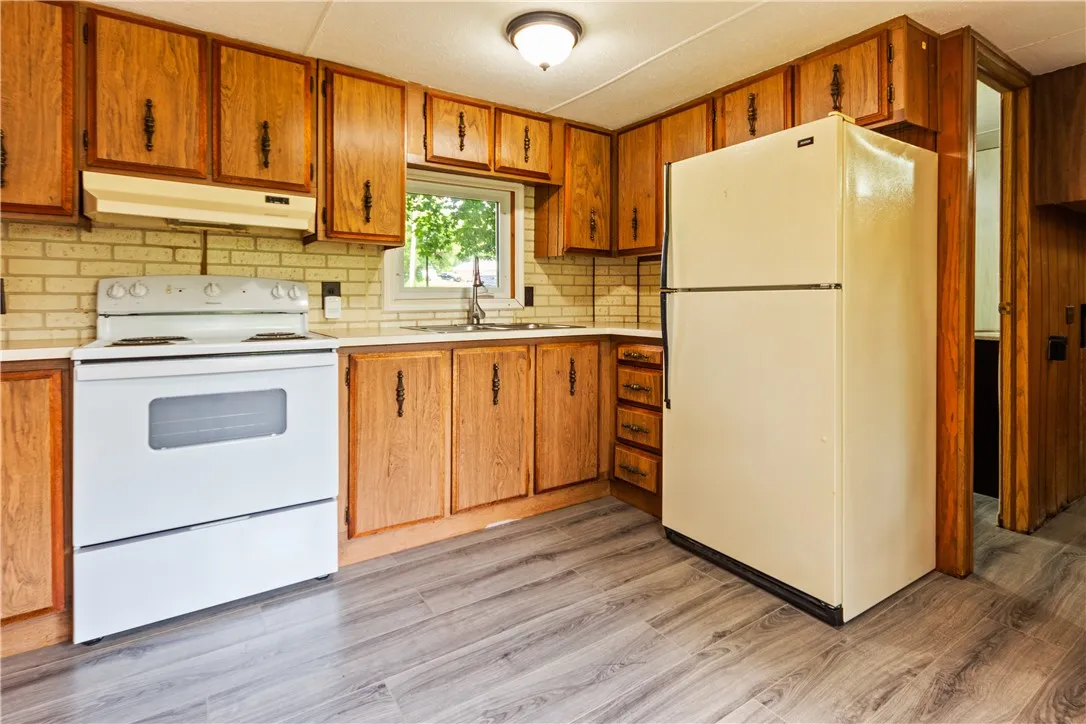 598 Frey Road, Macedon, New York 14502, Macedon, New York 14502, 3 Bedrooms Bedrooms, 5 Rooms Rooms,1 BathroomBathrooms,Residential,Closed,598 Frey Road, Macedon, New York 14502,0,R1614507