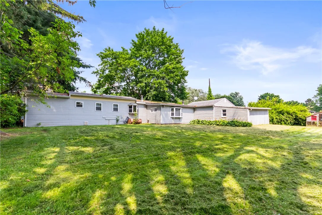 598 Frey Road, Macedon, New York 14502, Macedon, New York 14502, 3 Bedrooms Bedrooms, 5 Rooms Rooms,1 BathroomBathrooms,Residential,Closed,598 Frey Road, Macedon, New York 14502,0,R1614507