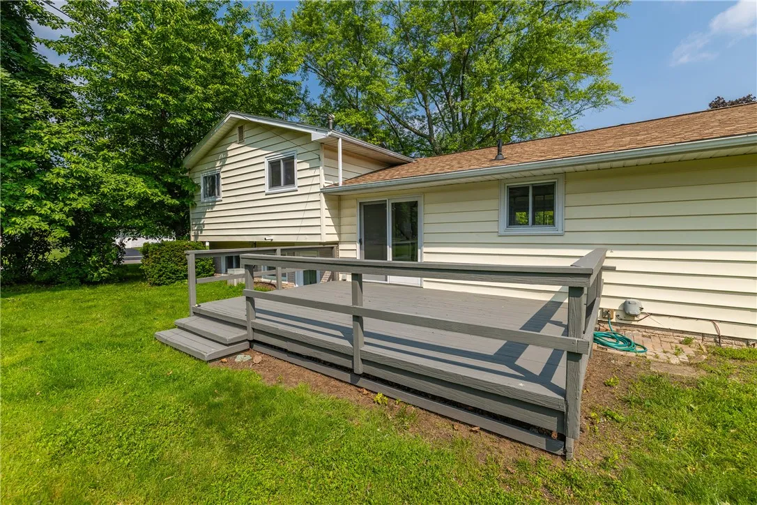 123 Harmony Drive, Greece, New York 14626, Greece, New York 14626, 4 Bedrooms Bedrooms, 8 Rooms Rooms,1 BathroomBathrooms,Residential,Closed,123 Harmony Drive, Greece, New York 14626,R1613543