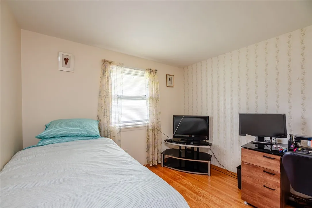28 Drexel Drive, Gates, New York 14606, Gates, New York 14606, 3 Bedrooms Bedrooms, 8 Rooms Rooms,1 BathroomBathrooms,Residential,Closed,28 Drexel Drive, Gates, New York 14606,R1614004