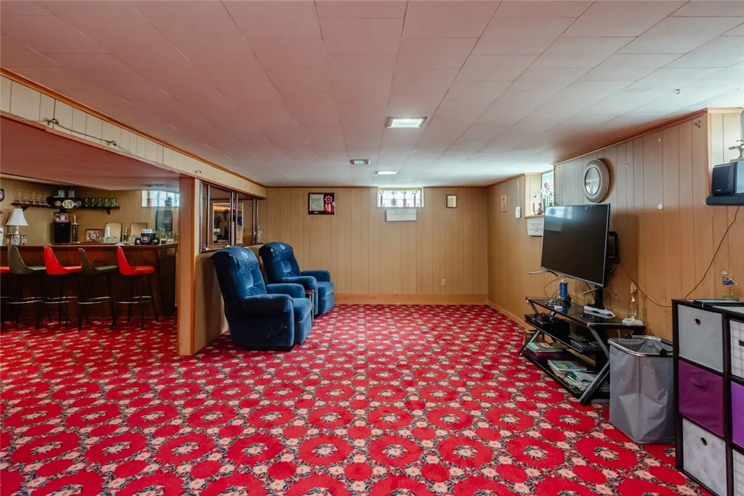 28 Drexel Drive, Gates, New York 14606, Gates, New York 14606, 3 Bedrooms Bedrooms, 8 Rooms Rooms,1 BathroomBathrooms,Residential,Closed,28 Drexel Drive, Gates, New York 14606,R1614004