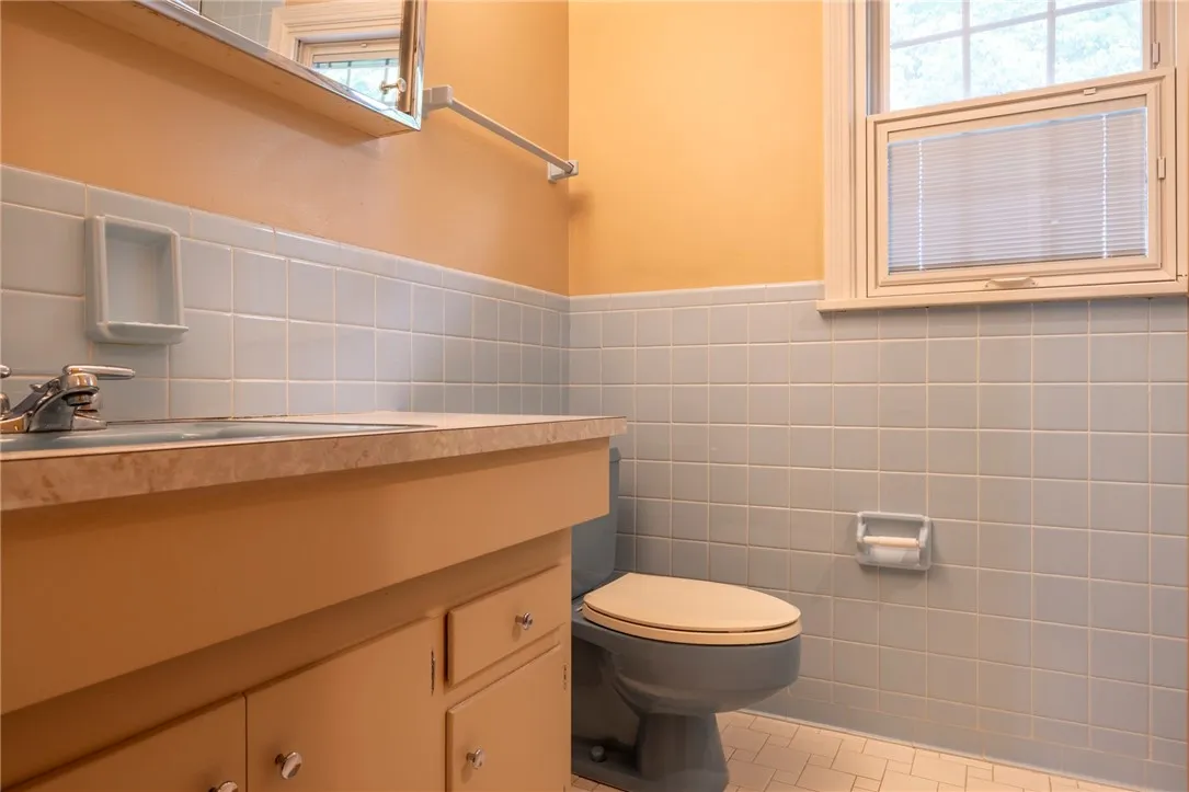 115 Crandon Way, Brighton, New York 14618, Brighton, New York 14618, 4 Bedrooms Bedrooms, 9 Rooms Rooms,2 BathroomsBathrooms,Residential,Closed,115 Crandon Way, Brighton, New York 14618,R1613430