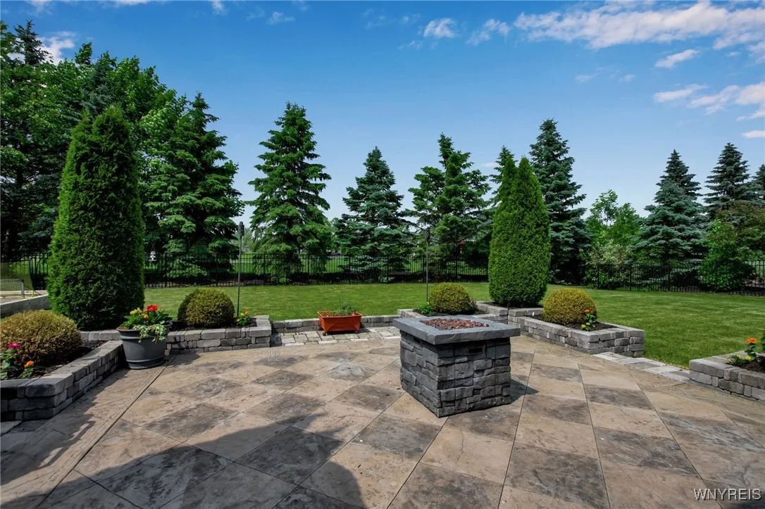 8787 Stonebriar Drive, Clarence, New York 14032, Clarence, New York 14032, 4 Bedrooms Bedrooms, 9 Rooms Rooms,2 BathroomsBathrooms,Residential,Closed,8787 Stonebriar Drive, Clarence, New York 14032,B1614527