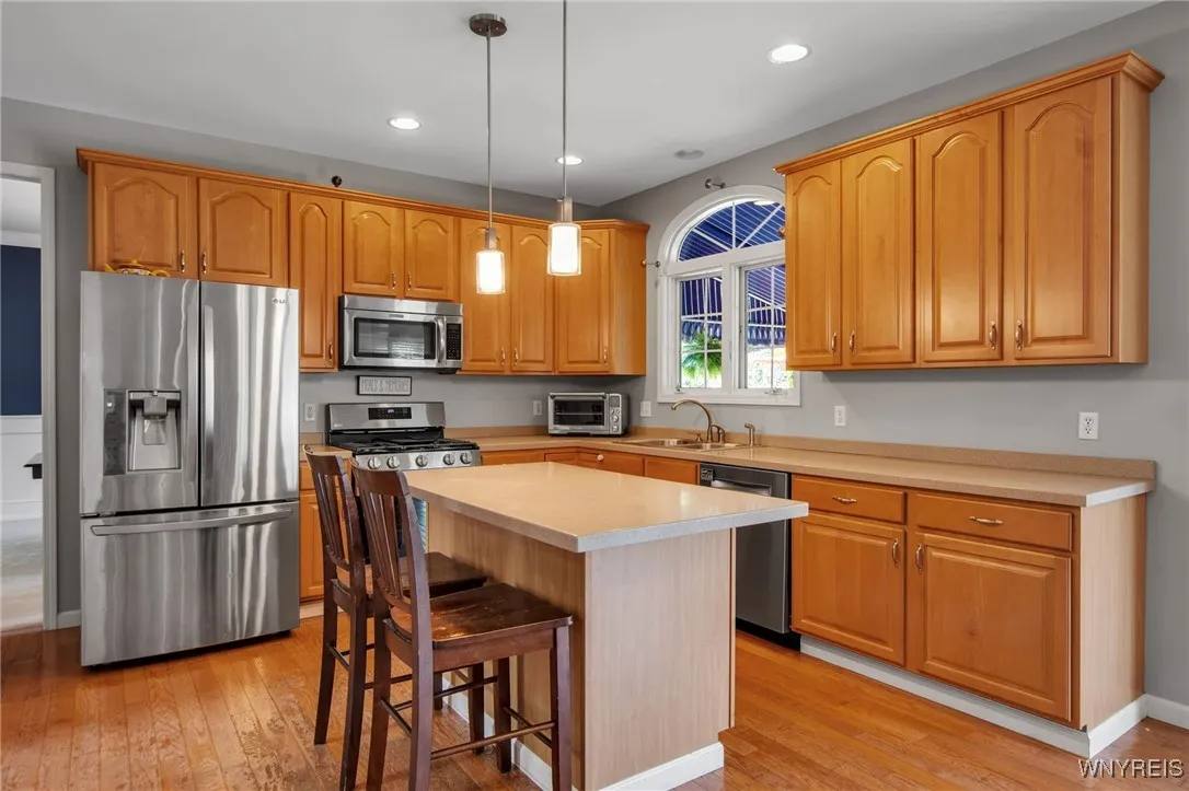 8787 Stonebriar Drive, Clarence, New York 14032, Clarence, New York 14032, 4 Bedrooms Bedrooms, 9 Rooms Rooms,2 BathroomsBathrooms,Residential,Closed,8787 Stonebriar Drive, Clarence, New York 14032,B1614527