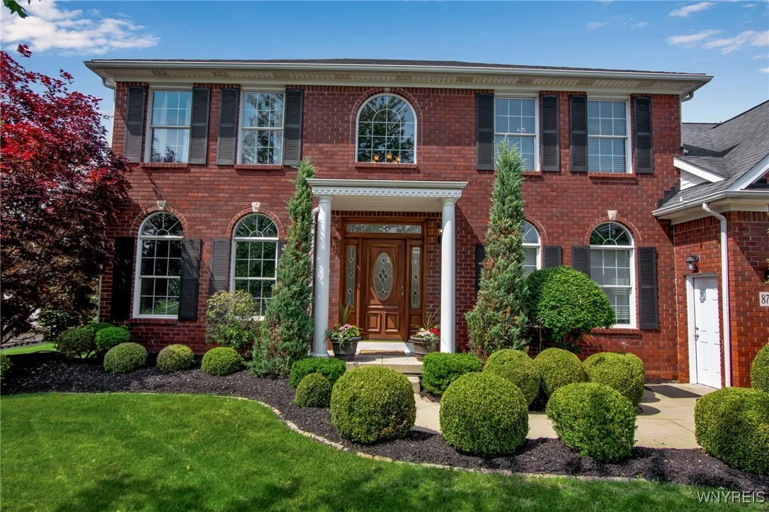 8787 Stonebriar Drive, Clarence, New York 14032, Clarence, New York 14032, 4 Bedrooms Bedrooms, 9 Rooms Rooms,2 BathroomsBathrooms,Residential,Closed,8787 Stonebriar Drive, Clarence, New York 14032,B1614527