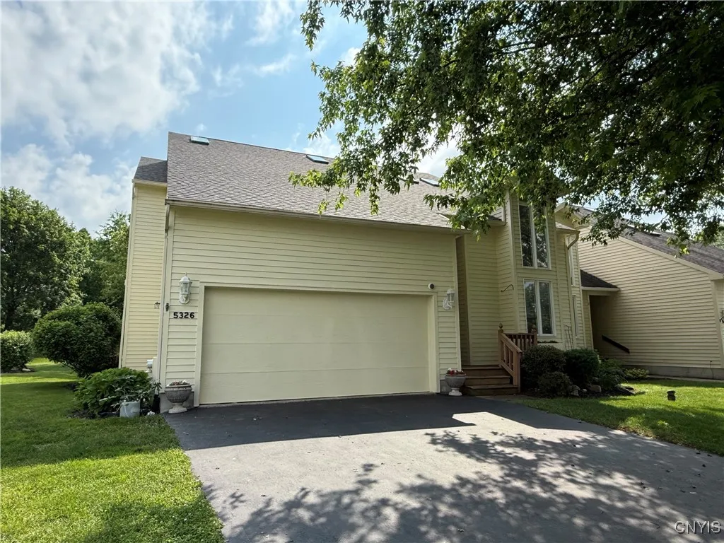 5326 Bunker Hill Way, Onondaga, New York 13207, Onondaga, New York 13207, 3 Bedrooms Bedrooms, 10 Rooms Rooms,3 BathroomsBathrooms,Residential,For Sale,5326 Bunker Hill Way, Onondaga, New York 13207,0,S1614254