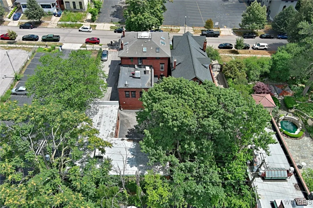 522 Franklin Street, Buffalo, New York 14202, Buffalo, New York 14202, 2 Bedrooms Bedrooms, 6 Rooms Rooms,1 BathroomBathrooms,Residential Lease,For Rent,522 Franklin Street, Buffalo, New York 14202,B1614614
