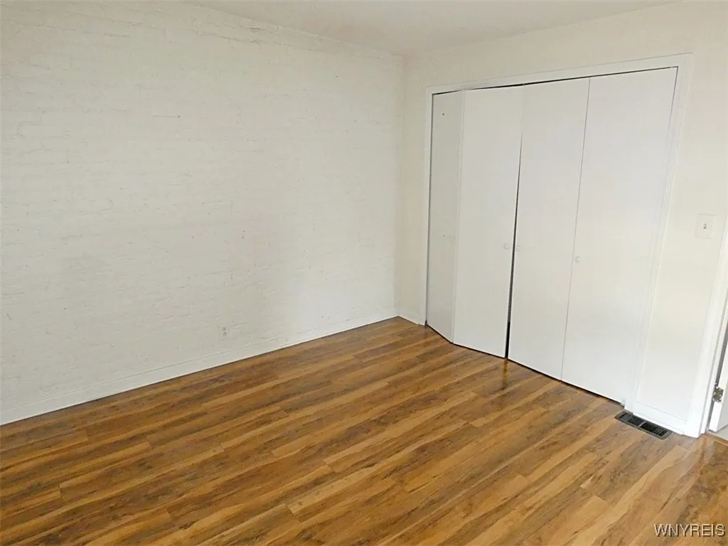 522 Franklin Street, Buffalo, New York 14202, Buffalo, New York 14202, 2 Bedrooms Bedrooms, 6 Rooms Rooms,1 BathroomBathrooms,Residential Lease,For Rent,522 Franklin Street, Buffalo, New York 14202,B1614614