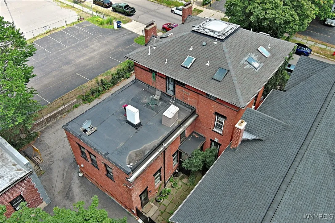 522 Franklin Street, Buffalo, New York 14202, Buffalo, New York 14202, 2 Bedrooms Bedrooms, 6 Rooms Rooms,1 BathroomBathrooms,Residential Lease,For Rent,522 Franklin Street, Buffalo, New York 14202,B1614614