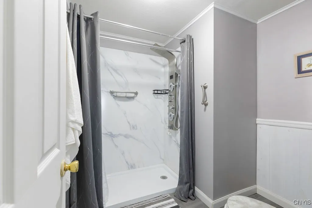 Full bath with a no step shower