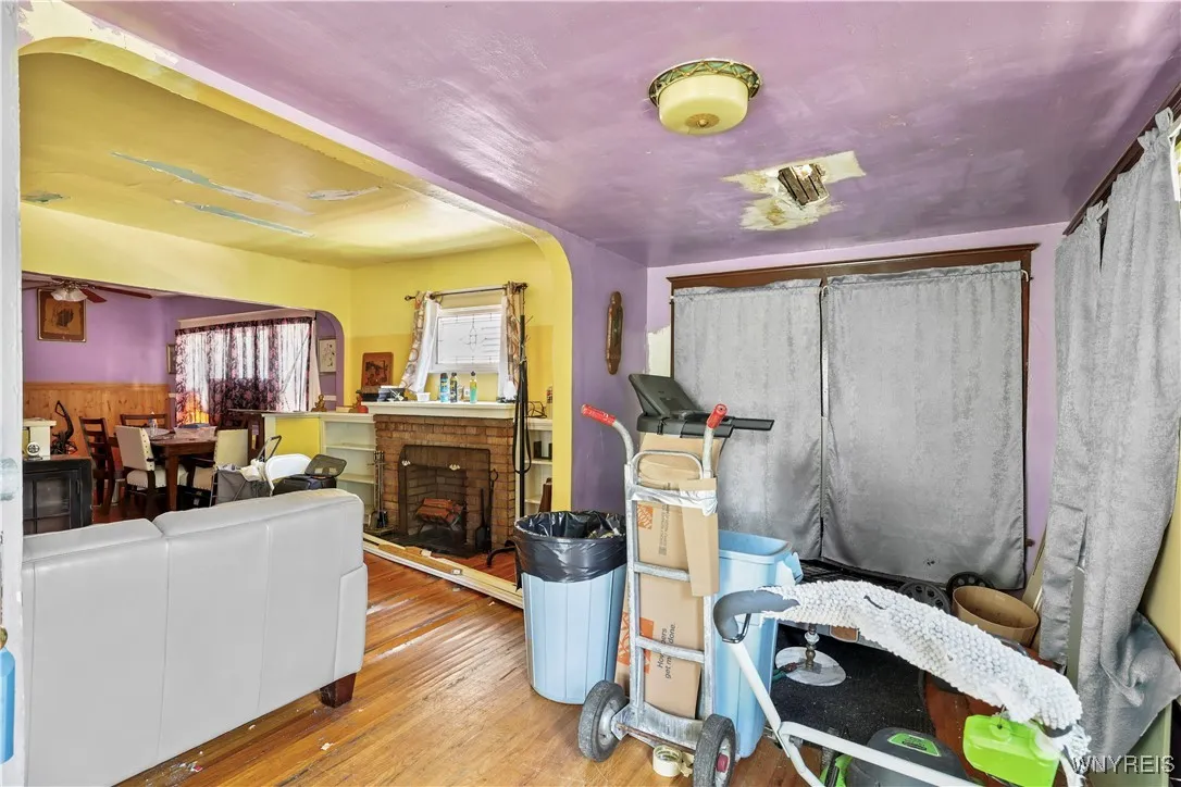 2 Copsewood Avenue, Buffalo, New York 14215, Buffalo, New York 14215, 4 Bedrooms Bedrooms, 8 Rooms Rooms,1 BathroomBathrooms,Residential,Closed,2 Copsewood Avenue, Buffalo, New York 14215,B1614030