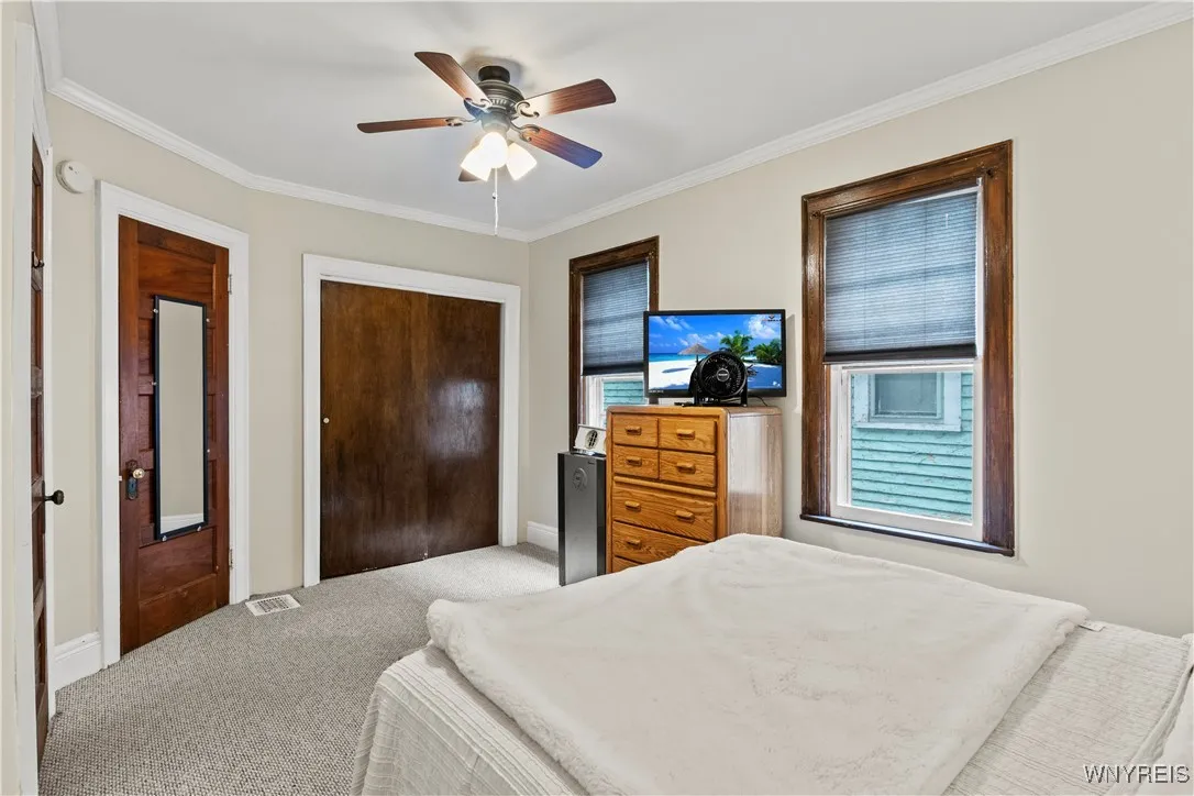 343 Baynes Street, Buffalo, New York 14213, Buffalo, New York 14213, 6 Bedrooms Bedrooms, ,2 BathroomsBathrooms,Residential,Closed,343 Baynes Street, Buffalo, New York 14213,0,B1614385