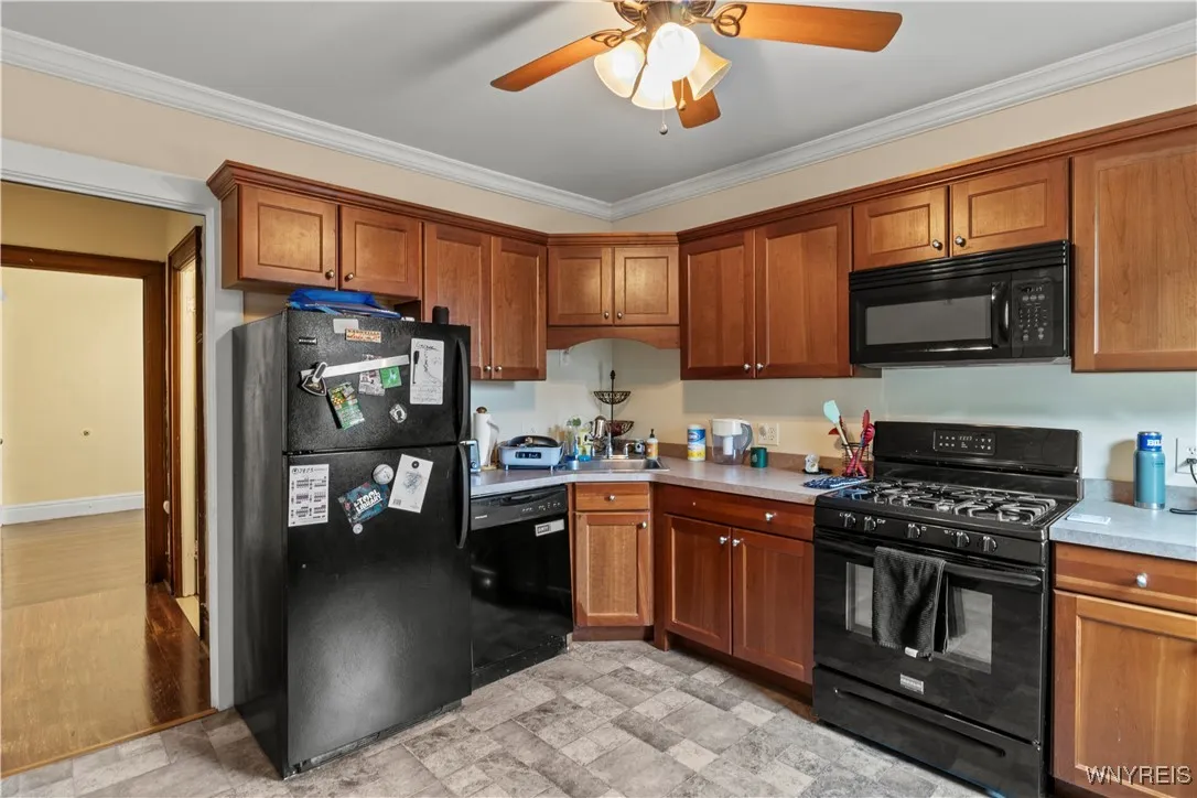 343 Baynes Street, Buffalo, New York 14213, Buffalo, New York 14213, 6 Bedrooms Bedrooms, ,2 BathroomsBathrooms,Residential,Closed,343 Baynes Street, Buffalo, New York 14213,0,B1614385