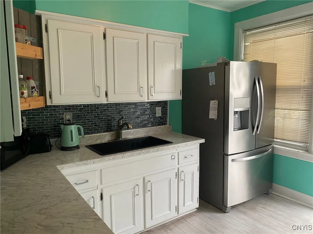 Neutral Kitchen