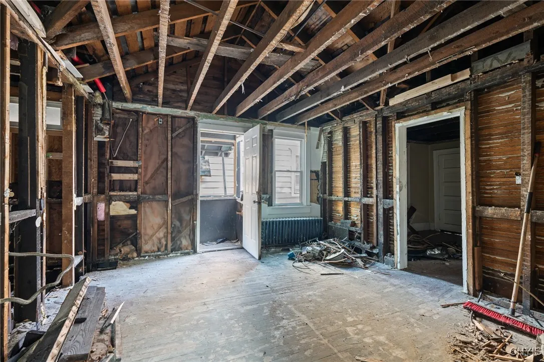 1310 Willis Avenue, Syracuse, New York 13204, Syracuse, New York 13204, 10 Bedrooms Bedrooms, ,4 BathroomsBathrooms,Residential,Closed,1310 Willis Avenue, Syracuse, New York 13204,S1605764